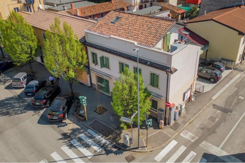 Affittacamere Borgo Roma Verona Eksteriør billede